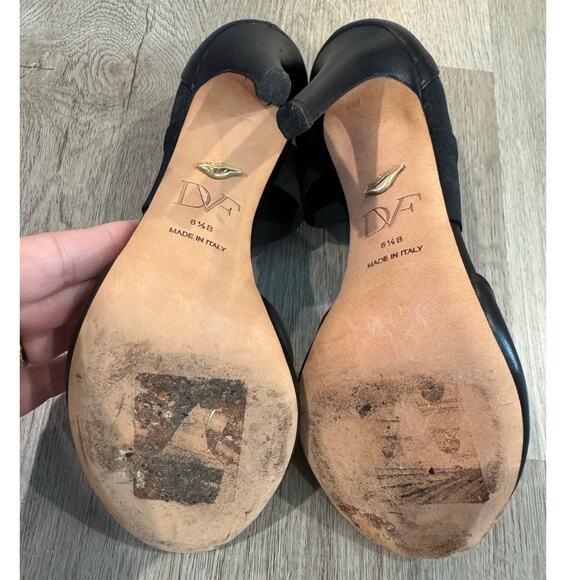 Diane von Furstenberg Black Matte Leather and Thick Elastic Strap Heels Size 8.5 - Picture 7 of 8